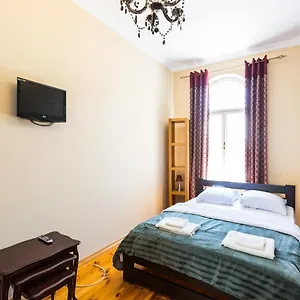 apartments-in-na-vul-26.hotelslviv.net/